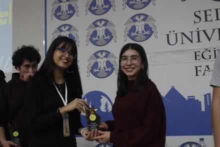 Fakültemizde Genç Eğitimciler Topluluğu Geleneksel 3. Bilgi Yarışması Gerçekleştirildi